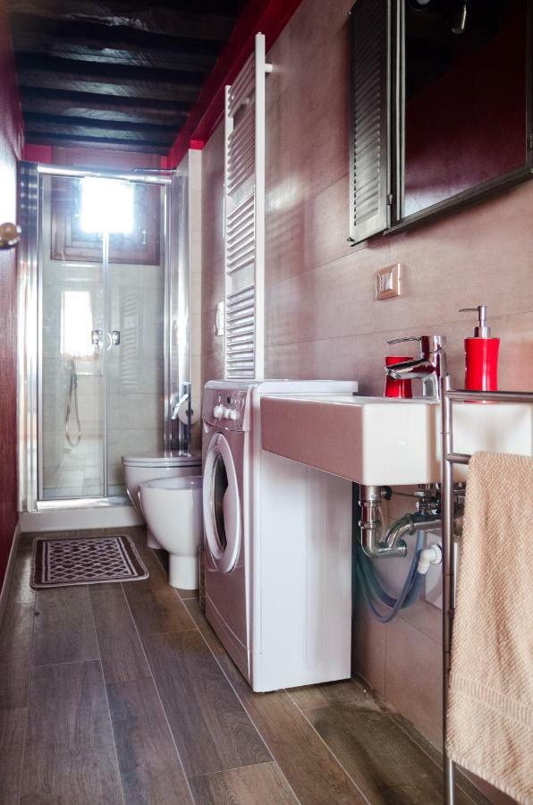 Appartamento Rosso Venise Extérieur photo